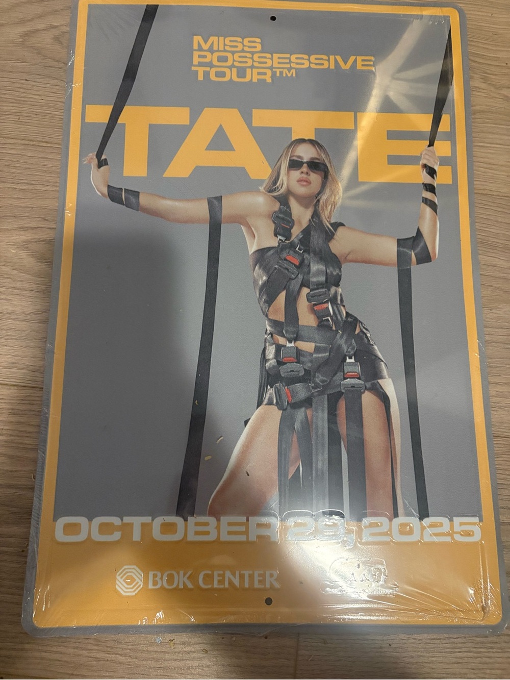 Tate McRae metal sign Poster - Yellow/Gray